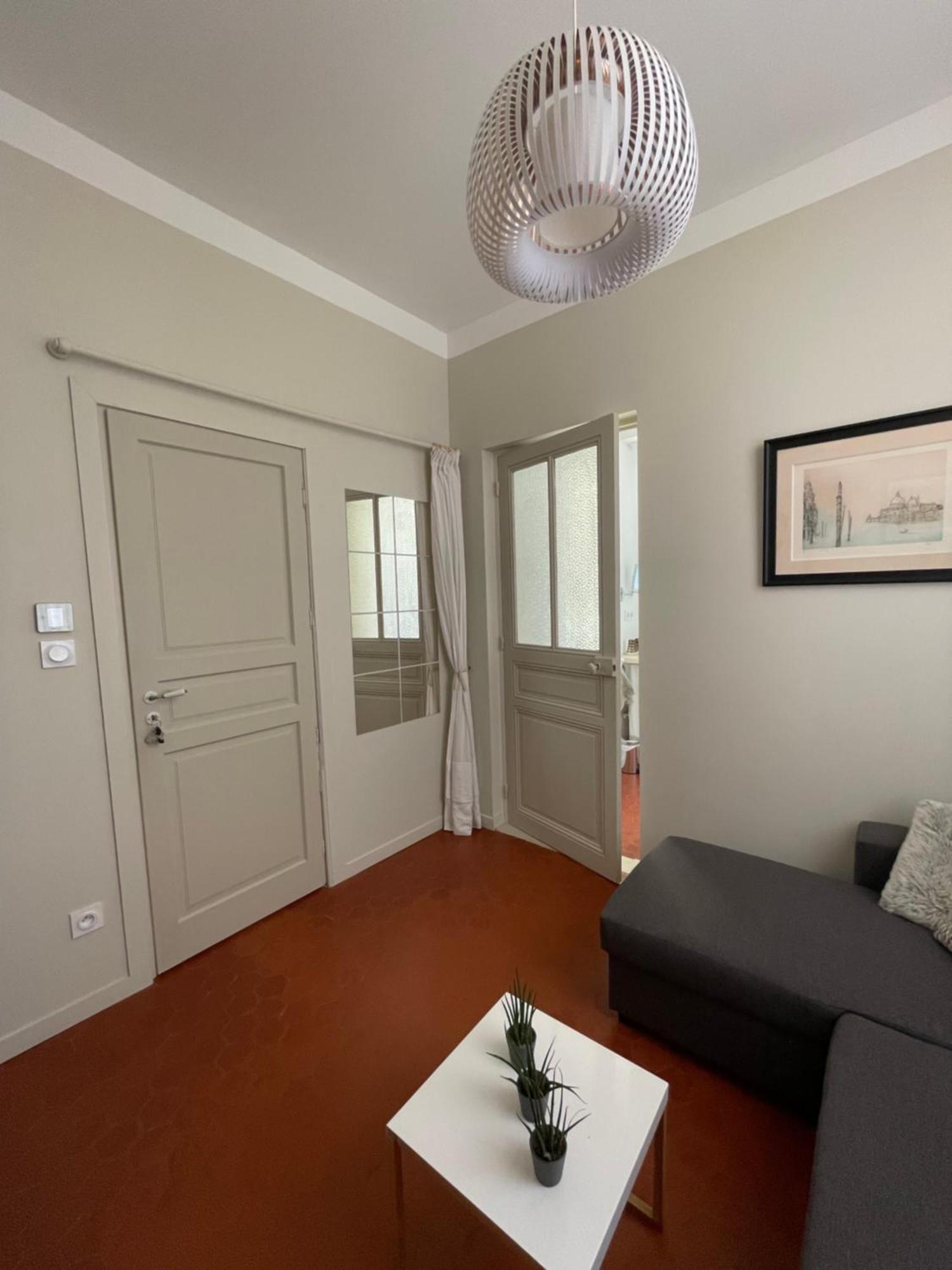 La Villa Des Amandiers Hyères Екстериор снимка